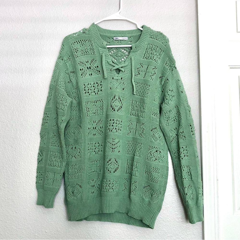 NWOT Zara Mint Lace-Up V-Neck Sweater